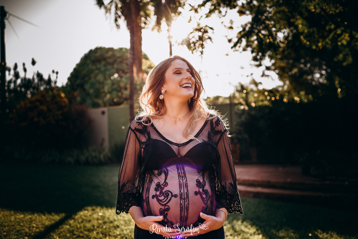 bauru, bauru e região, book gestante, dois corregos, estúdio fotografico, fotografo de gestante, fotografo em bariri, fotografo em jau, fotos de gravida, fotos externas, gestação, gestante, jau e região, mae de menina, marina pousada do sol, pai de menina