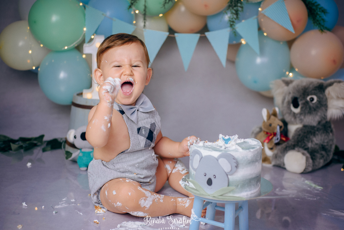 atemporal, buffet em jau, cake smash, ensaio minimalista, festa em bauru, festas em jau, fotografia infantil, fotografo em jau, mae de menino, renata serafim, salão de festas em bauru, salao de festas em jau, sessão de fotos de um aninho, smah he cake neu