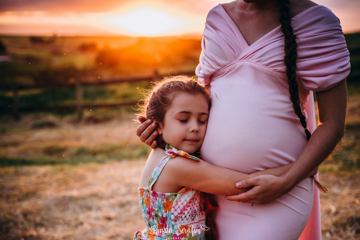 bauru e região, book gestante, dois corregos, estúdio fotografico, fotografo de gestante, fotografo em bariri, fotografo em jau, fotos de gravida, fotos externas, fotos gestante, gestação, jau e região, mae de menina, marina pousada do sol, pai de menina