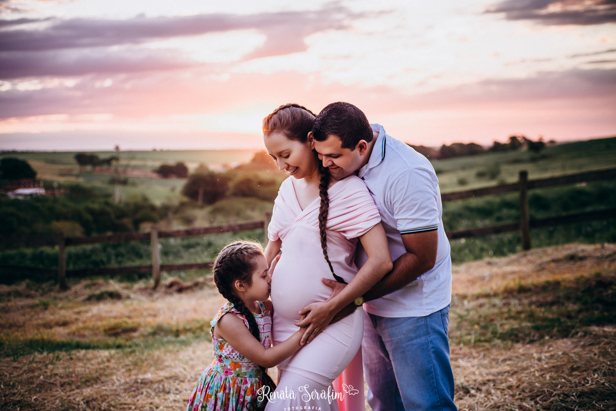 bauru e região, book gestante, dois corregos, estúdio fotografico, fotografo de gestante, fotografo em bariri, fotografo em jau, fotos de gravida, fotos externas, fotos gestante, gestação, jau e região, mae de menina, marina pousada do sol, pai de menina