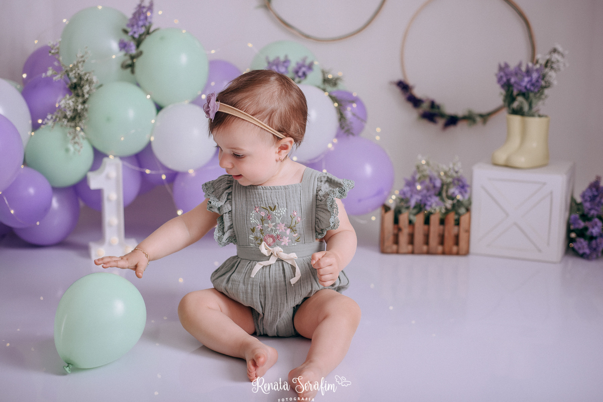 aniversario 1 aninho, bolos decorados, fotografia infantil, fotografo bauru e região, fotografo em jau, Jardim de lavandas, renata serafim, smash jardim, smash the cake, smash the cake menina, tema para um aninho