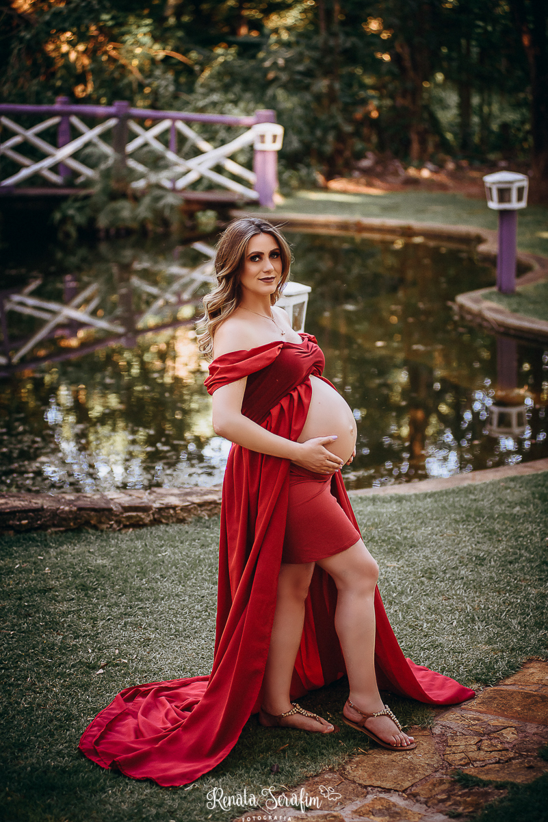ensaio fotografico de gestante no por do 
sol, ensaio gestante externo jau, ensaio Gestante Pederneiras e Bauru e região, fotografa de gestante jau e região, fotografia de gestante, fotos barriga, fotos gestante, mãe de menina
