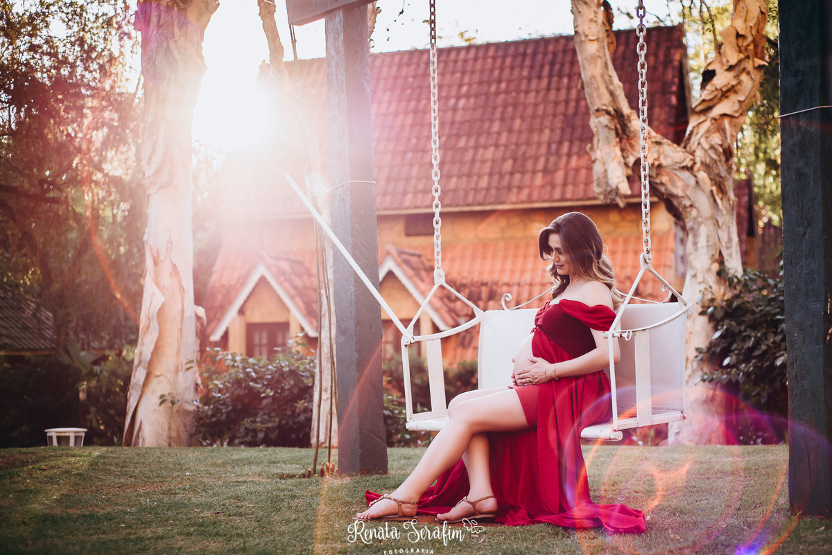 ensaio fotografico de gestante no por do 
sol, ensaio gestante externo jau, ensaio Gestante Pederneiras e Bauru e região, fotografa de gestante jau e região, fotografia de gestante, fotos barriga, fotos gestante, mãe de menina
