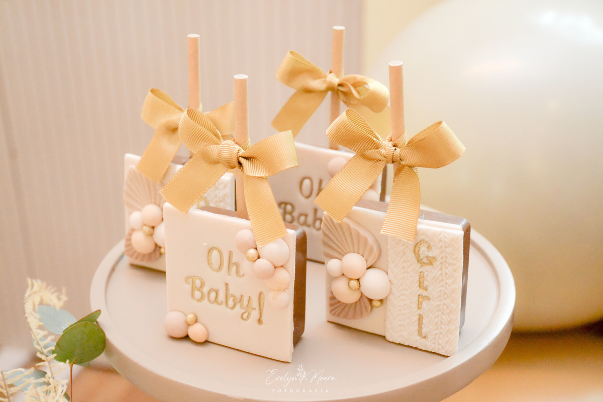 Ensaio Lifestyle Gestante - Niterói, Rio de Janeiro - Evelyn Moura Fotografia - Ensaio de Gestante - Gestante - Newborn - Ensaio em casa - Doce gestar - Chá Revelação - Chá de bebê - decoração