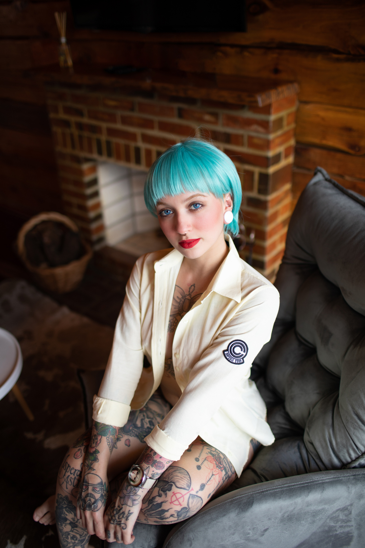 Ensaio boudoir da Bulma Briefs do Dragon Ball Z em chalé em Gramado - RS feito pelo fotógrafo Rafael Ohana