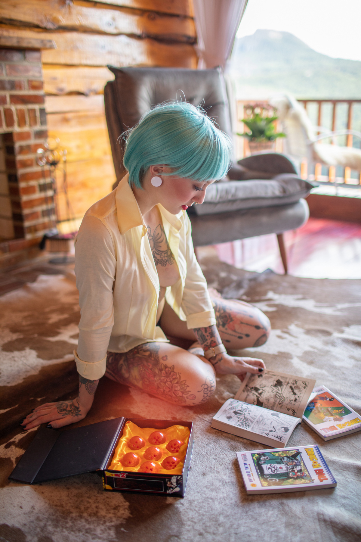 Ensaio boudoir da Bulma Briefs do Dragon Ball Z em chalé em Gramado - RS feito pelo fotógrafo Rafael Ohana