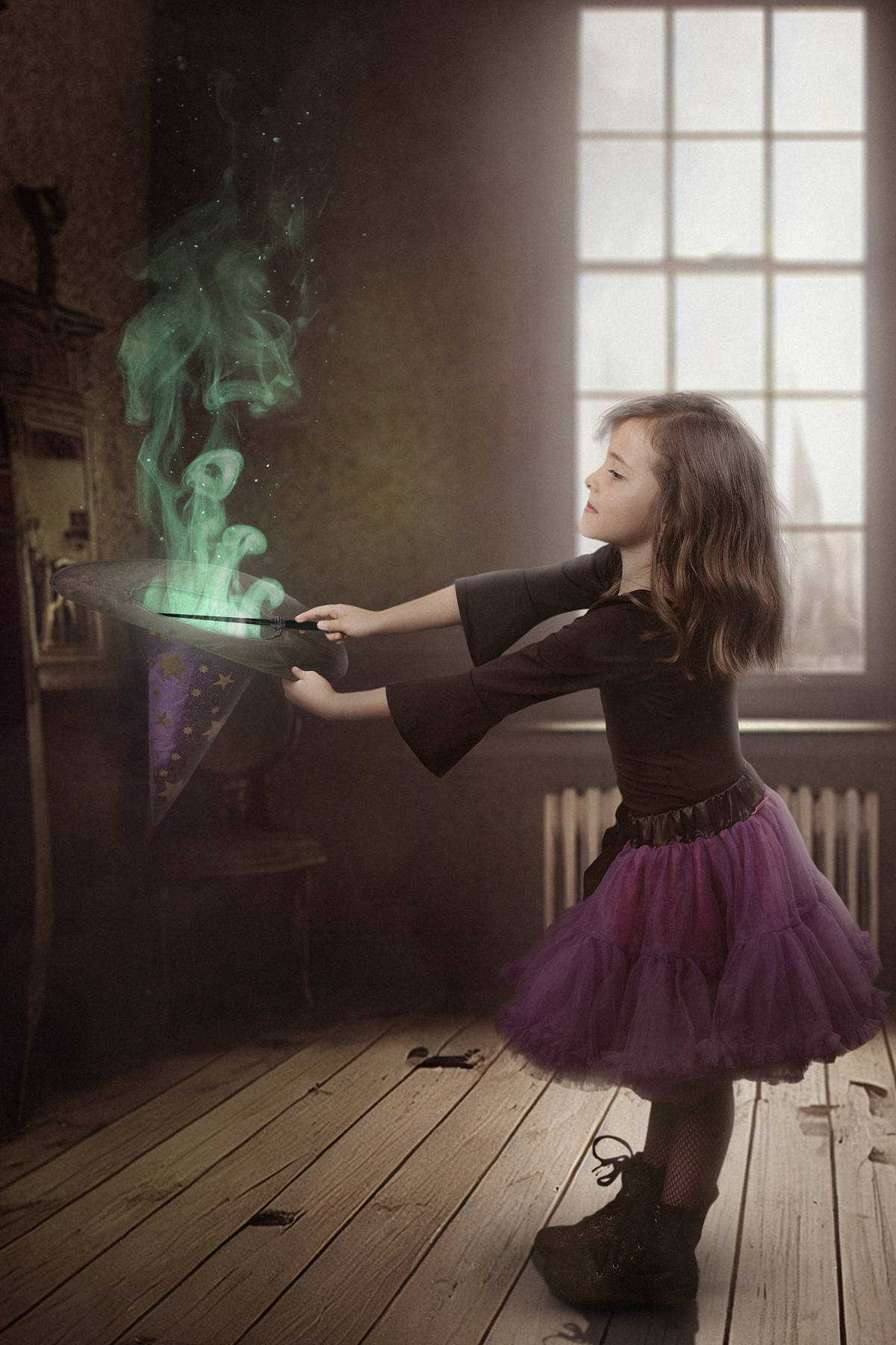 Ensaio temático infantil com temática de bruxa. Ensaio feito pelo fotografo profissional Rafael Ohana em Brasília-DF