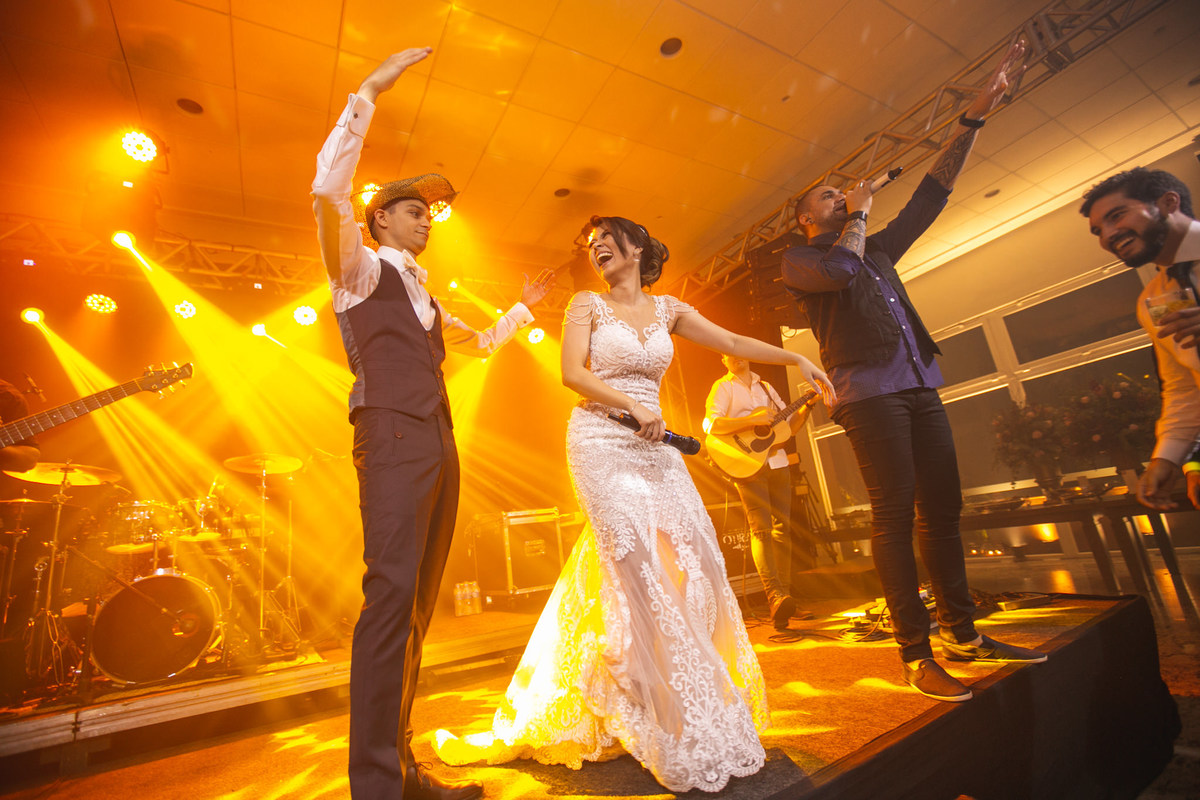 noivos se divertindo Crédito: Fotografo de casamento Rafael Ohana em Brasília