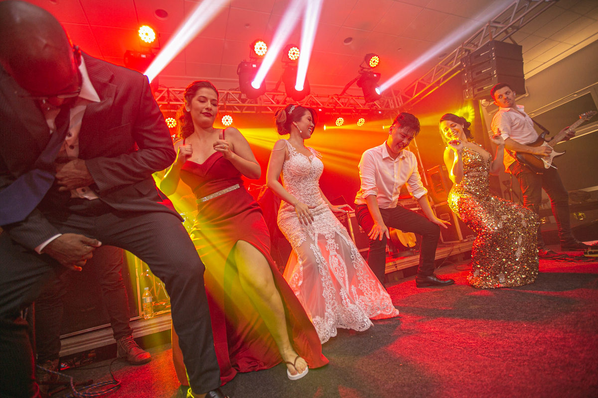 noivos dançando em casamento Crédito: Fotografo de casamento Rafael Ohana em Brasília