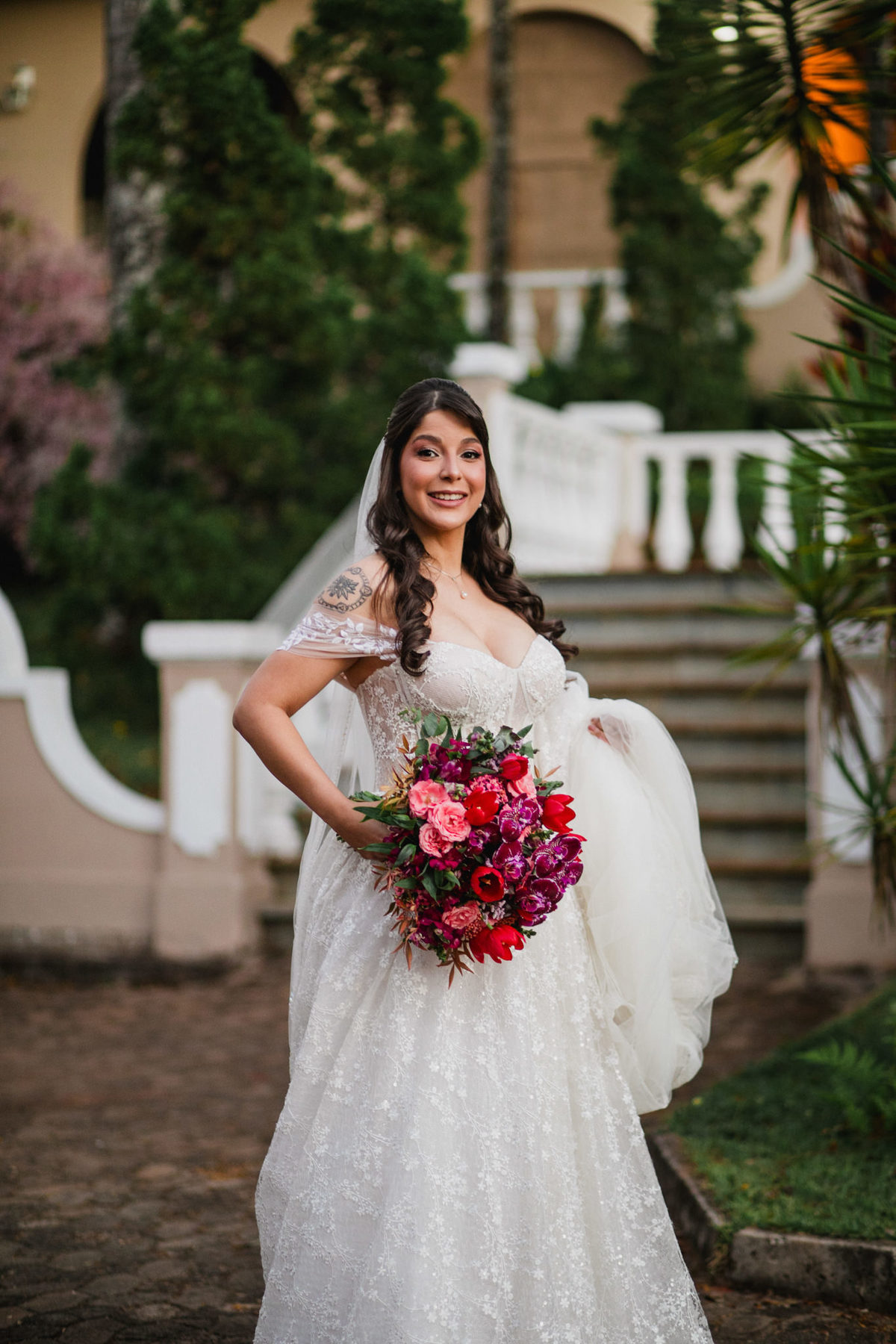 Noiva estilosa Crédito: Fotógrafo de casamento Rafael Ohana feito em Brasília-DF