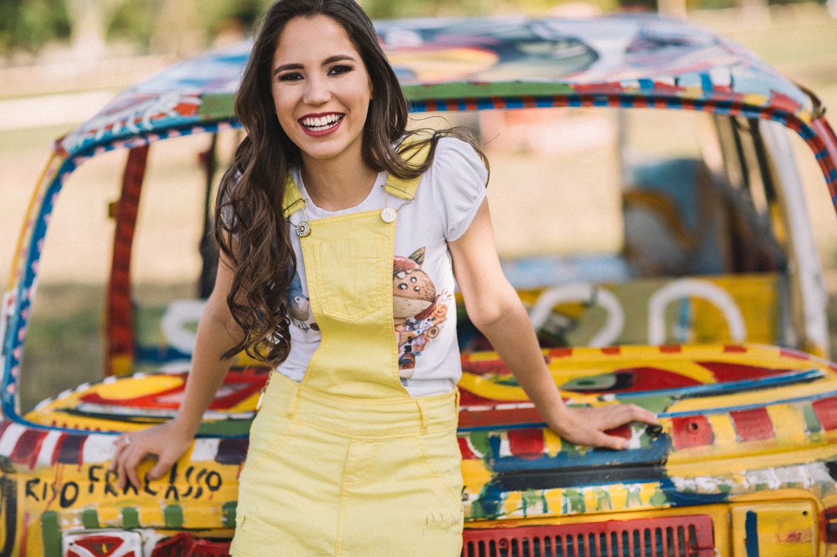 Book de 15 anos menina rindo