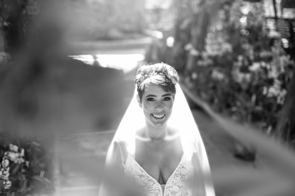 Prévia de noiva feito pelo fotógrafo de casamento Rafael Ohana no Jardim Botânico de Brasília