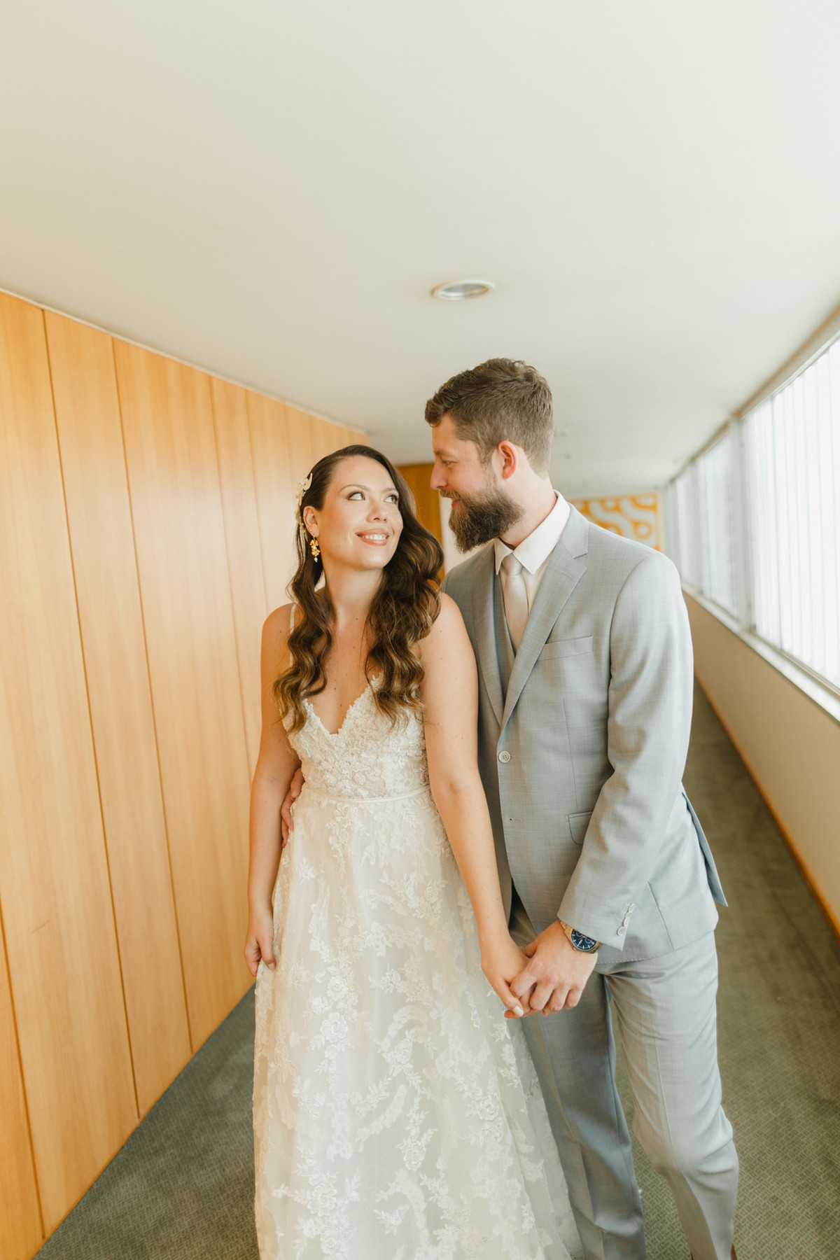 Noivos em Hotel Brasília Palace em Brasília. Foto feita pelo fotógrafo de casamento Rafael Ohana em Brasília