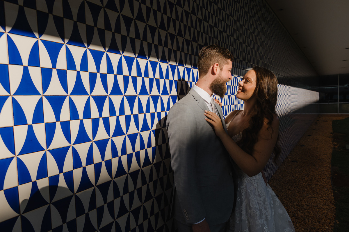 Noivos em Hotel Brasília Palace em Brasília. Foto feita pelo fotógrafo de casamento Rafael Ohana em Brasília