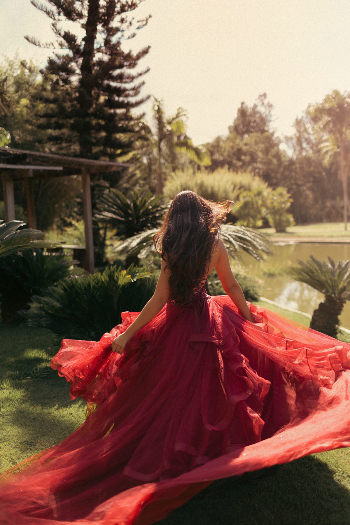 Ensaio de 15 anos feito no jardim Botânico de Brasília pelo fotógrafo de debutantes Rafael Ohana