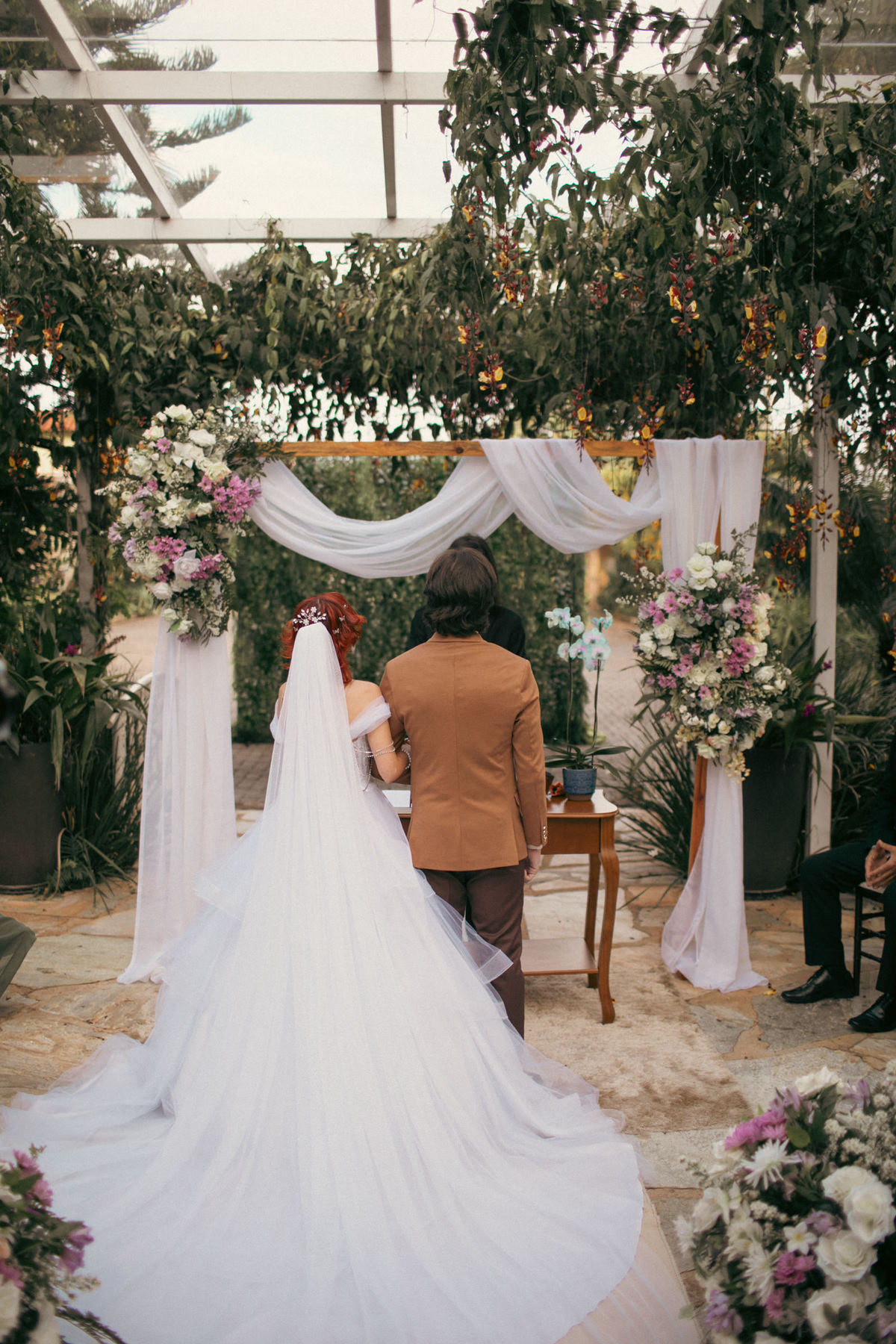 Cenas de casamento. Casamento geek feito pelo fotógrafo de casamento Rafael Ohana em Brasília