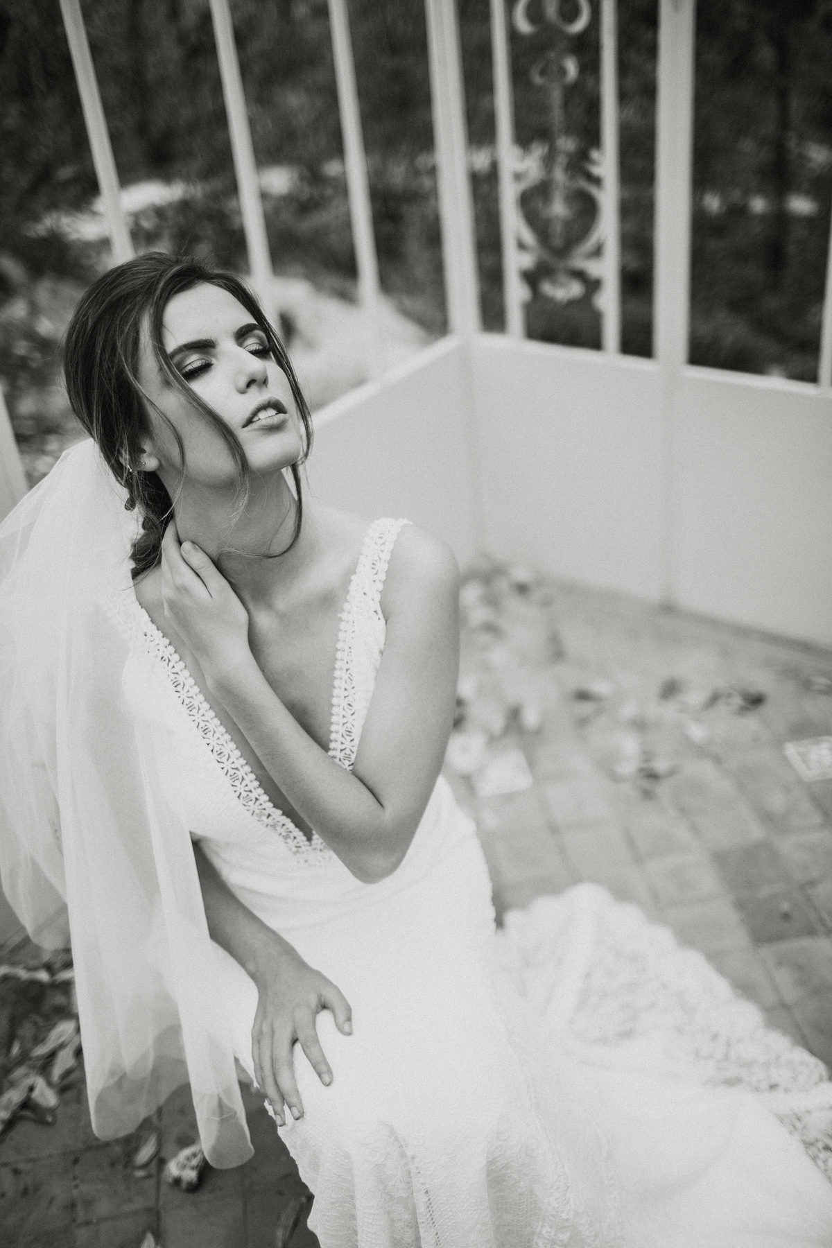 Ensaio de noiva feito no Villa Giardini Ecoparque pelo fotógrafo de casamento Rafael Ohana