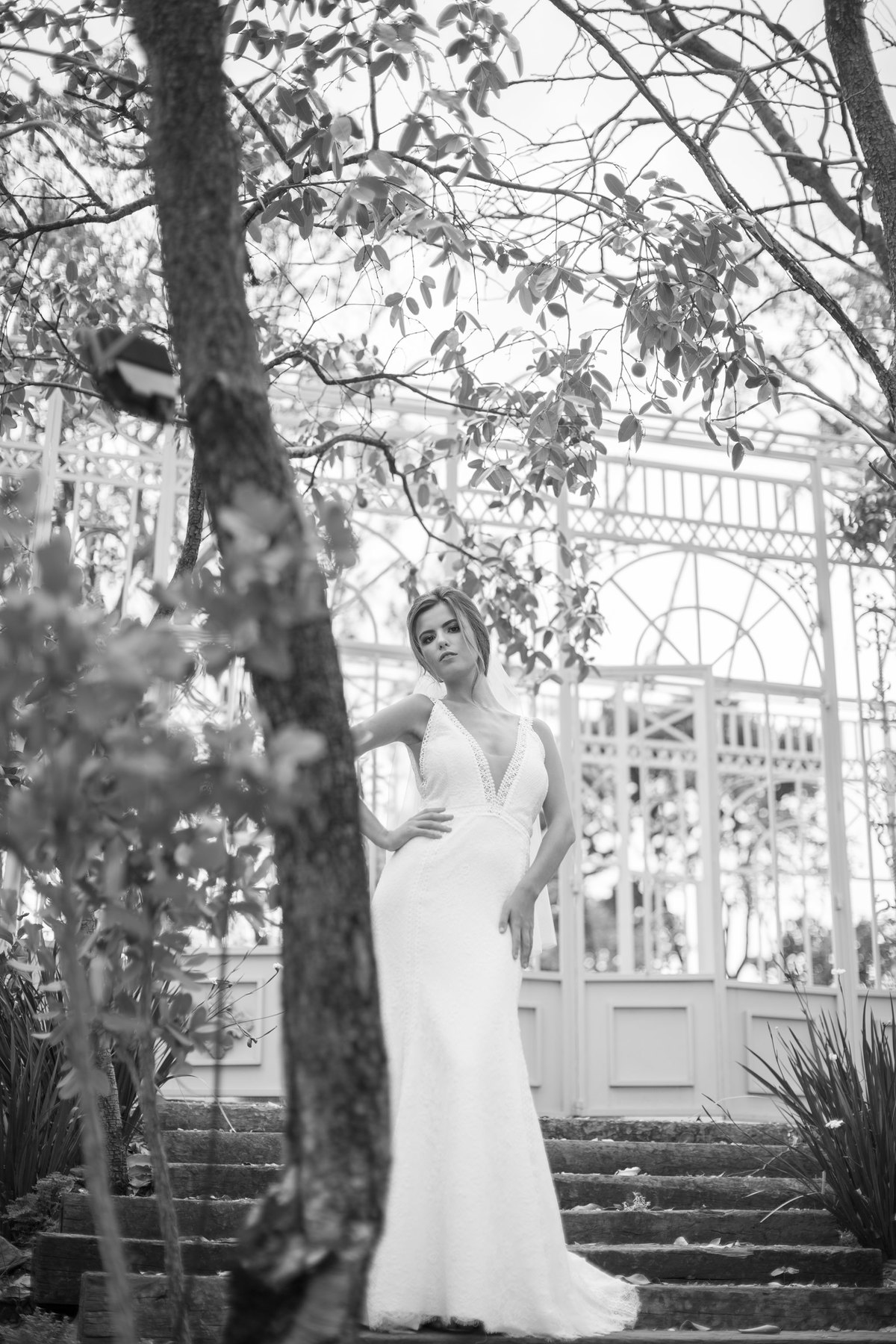 Ensaio de noiva feito no Villa Giardini Ecoparque pelo fotógrafo de casamento Rafael Ohana