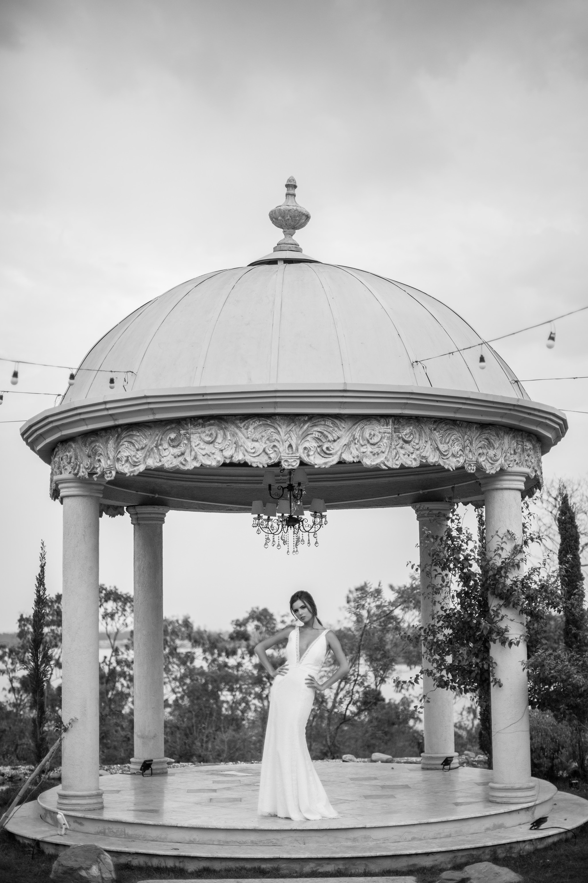 Ensaio de noiva feito no Villa Giardini Ecoparque pelo fotógrafo de casamento Rafael Ohana
