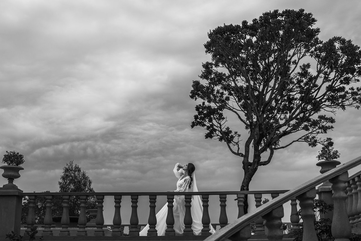 Ensaio de noiva feito no Villa Giardini Ecoparque pelo fotógrafo de casamento Rafael Ohana