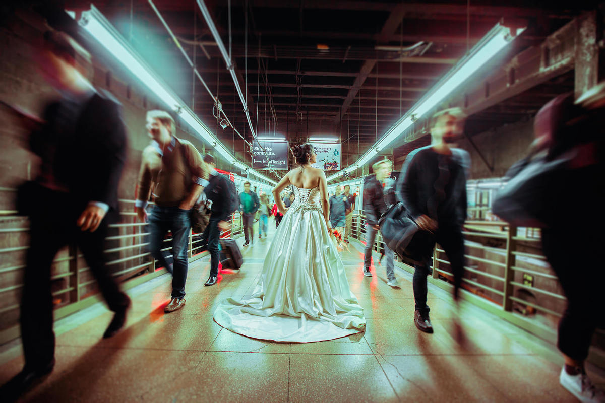 Noiva posando em nova york em ensaio de casamento. Foto feita pelo fotografo de casamento Rafael Ohana