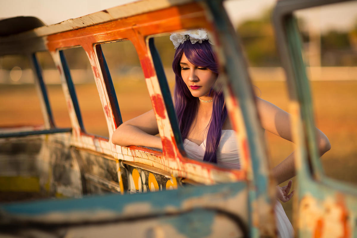 Ensaio de noiva geek Juliana feito nas combis da UnB em Brasília. Fotos feitas pelo fotógrafo de casamento Rafael Ohana.