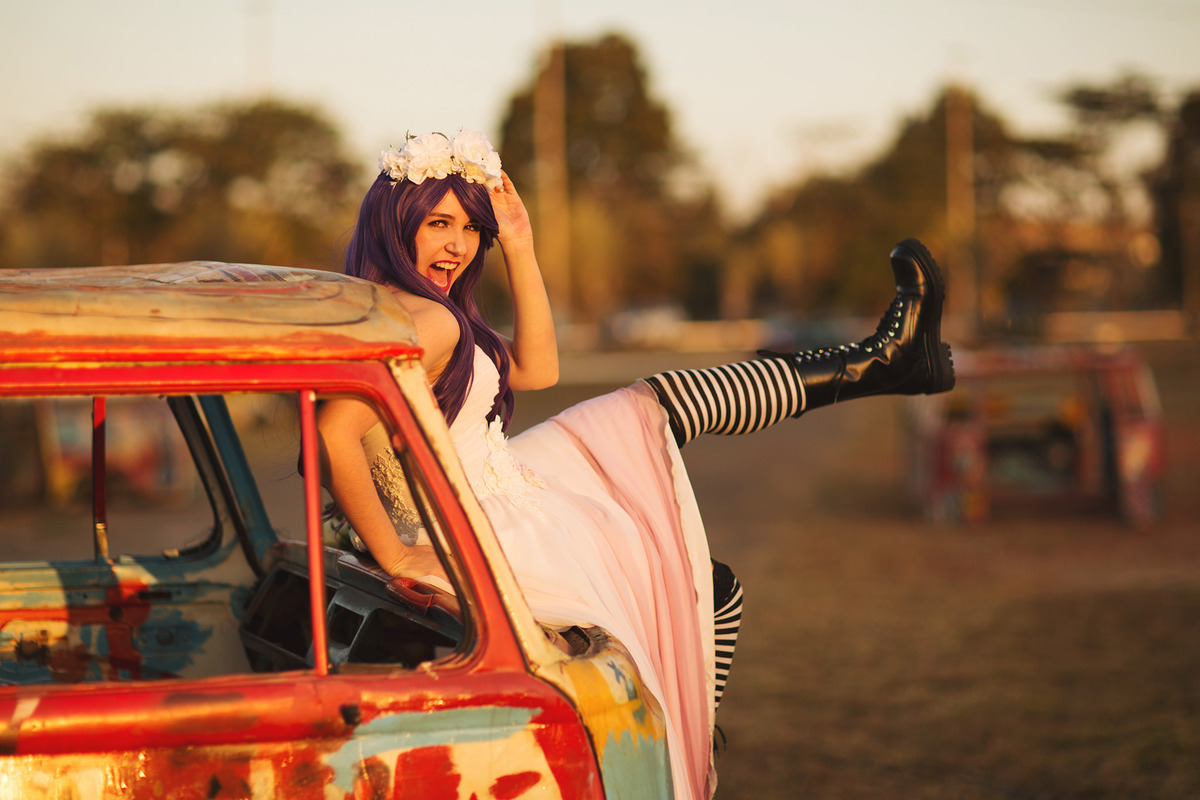 Ensaio de noiva geek Juliana feito nas combis da UnB em Brasília. Fotos feitas pelo fotógrafo de casamento Rafael Ohana.