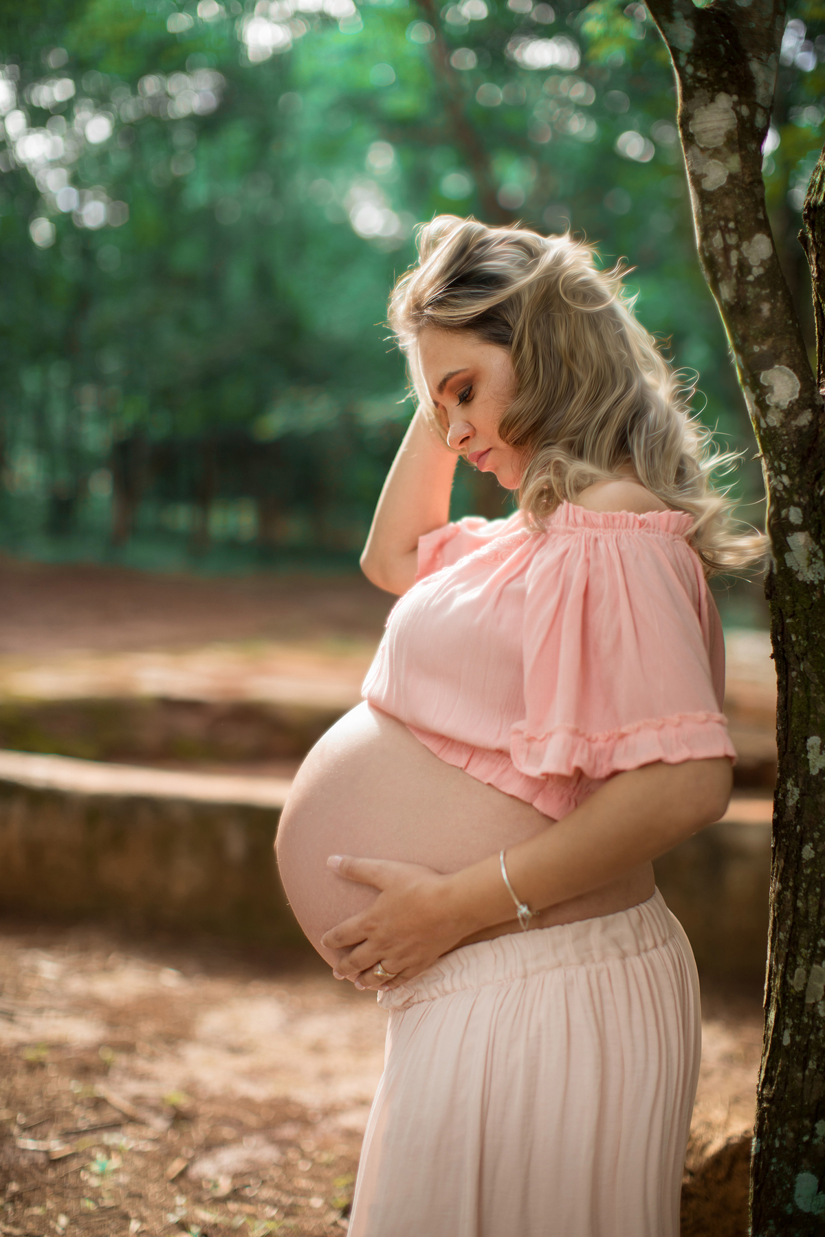 Gravida pensando em parque olhos dagua. Fotofeita pelo fotógrafo Rafael Ohana fotógrafo de gestante em brasília.