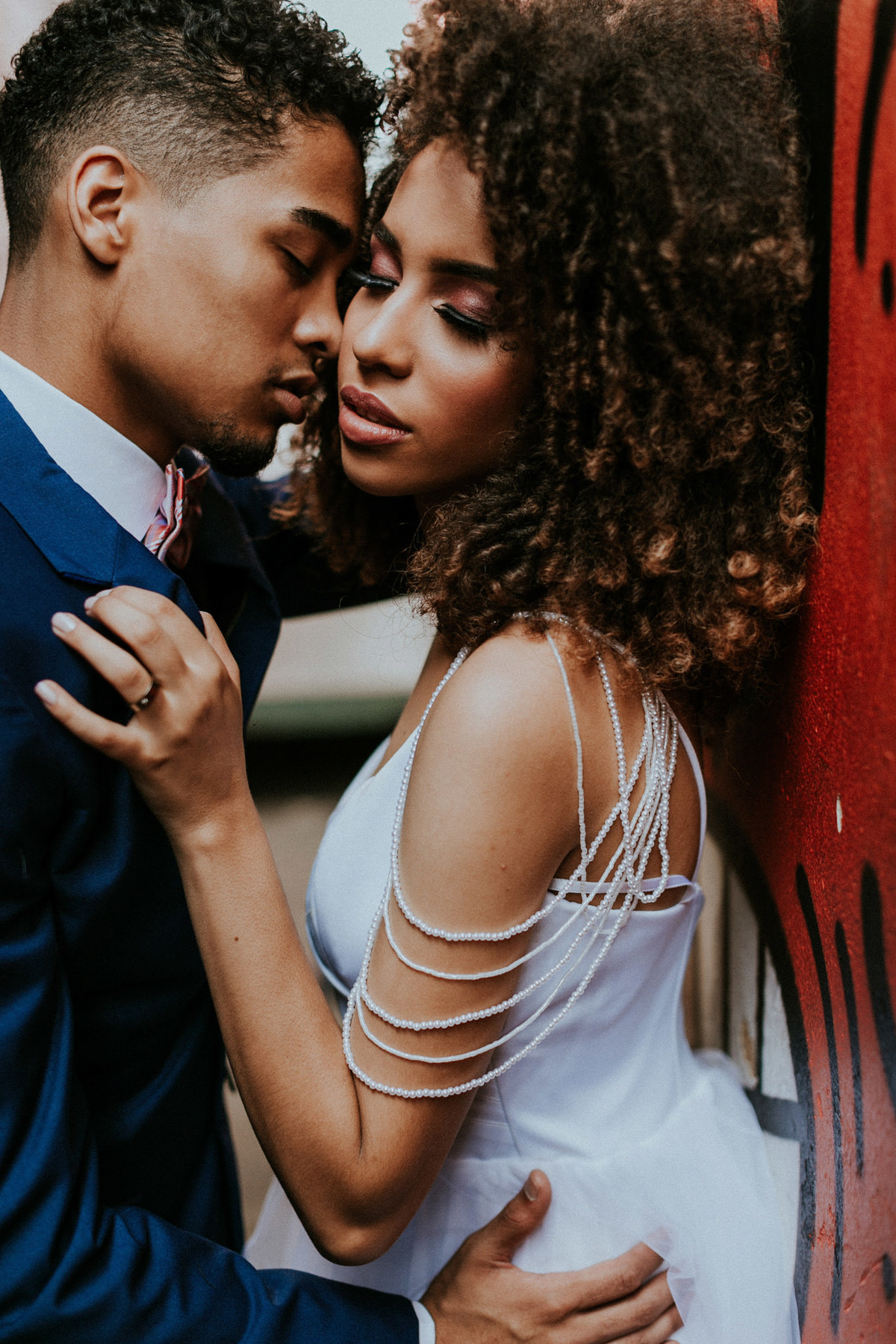 Noivos se amando. Foto feita pelo fotografo de bodas Rafael Ohana em Brasilia