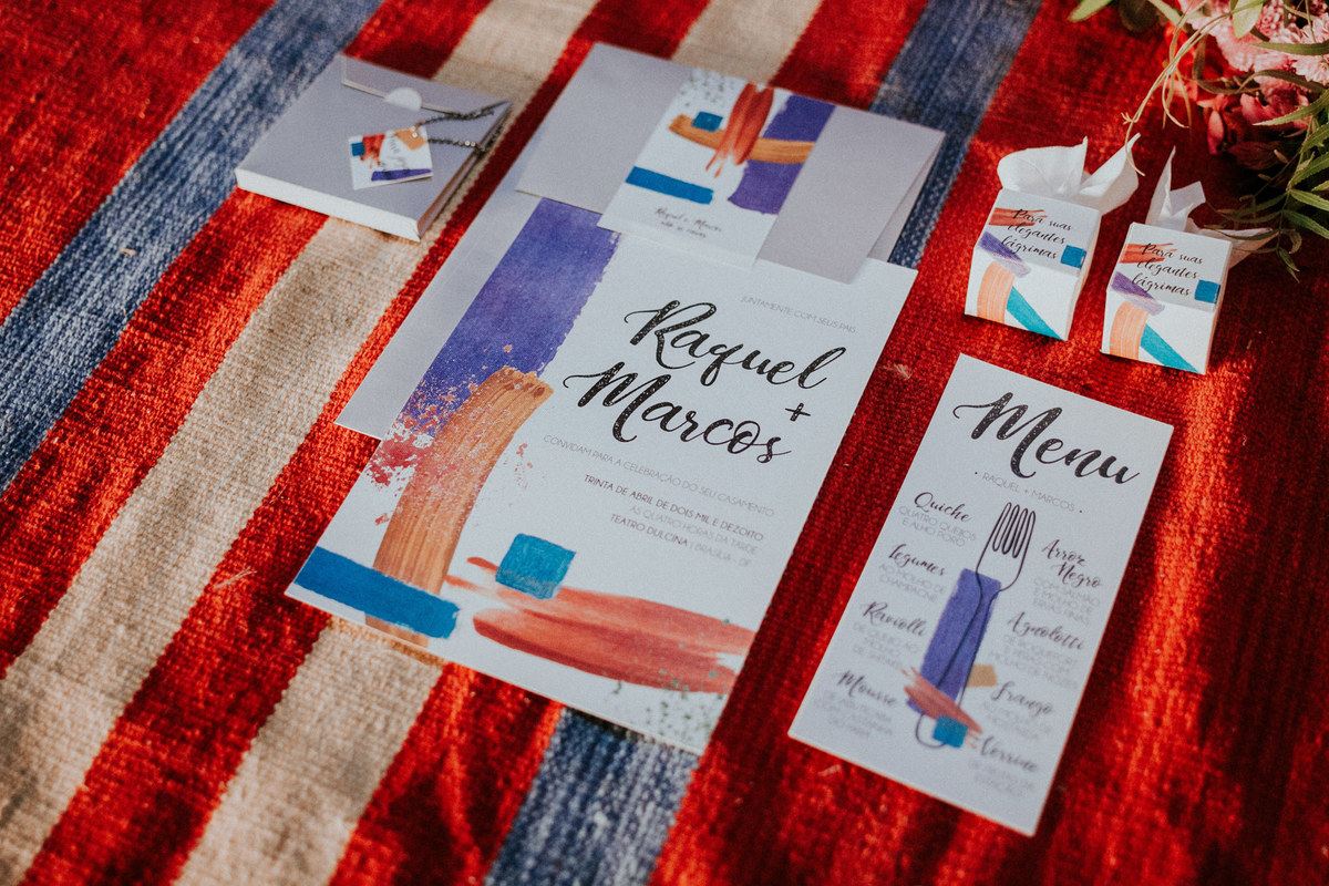 Convites de casamento criativos. Foto feita por Rafael Ohana fotógrafo de casamento em Brasilia