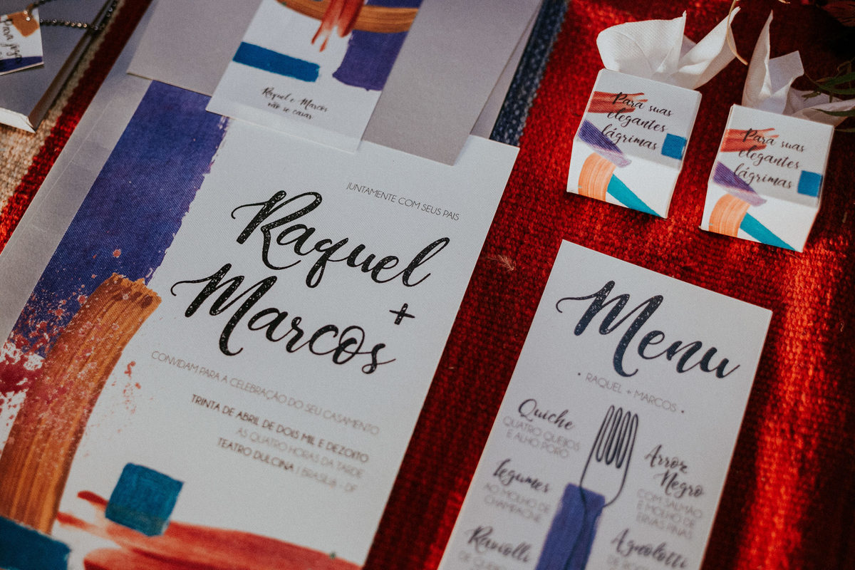 Convites de casamento criativos. Foto feita por Rafael Ohana fotógrafo de casamento em Brasilia