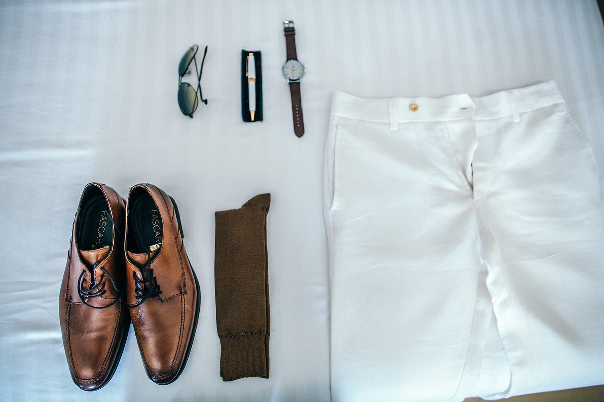 Objetos do noivo. Casamento realizado no resort Barceló Bávaro Palace na República Dominicana pelo fotógrafo de casamento Rafael Ohana