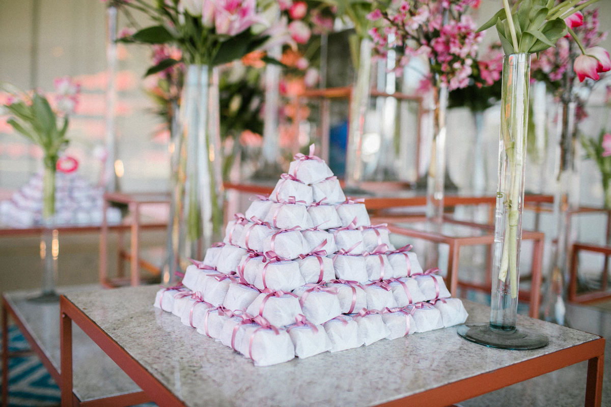 Decoração de casamento em Hotel Brasília Palace. Foto feita pelo fotógrafo de casamento Rafael Ohana em Brasília-DF. Decoração de Virgínia D´Arc