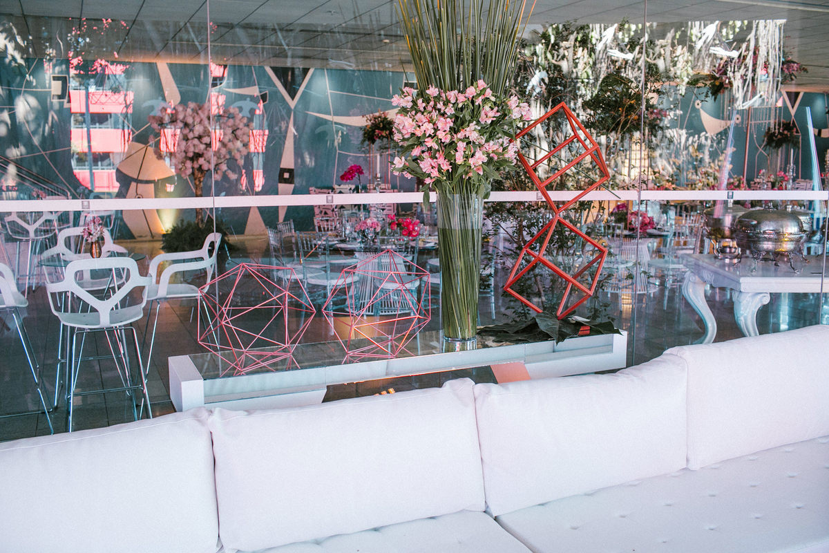 Decoração de casamento em Hotel Brasília Palace. Foto feita pelo fotógrafo de casamento Rafael Ohana em Brasília-DF. Decoração de Virgínia D´Arc