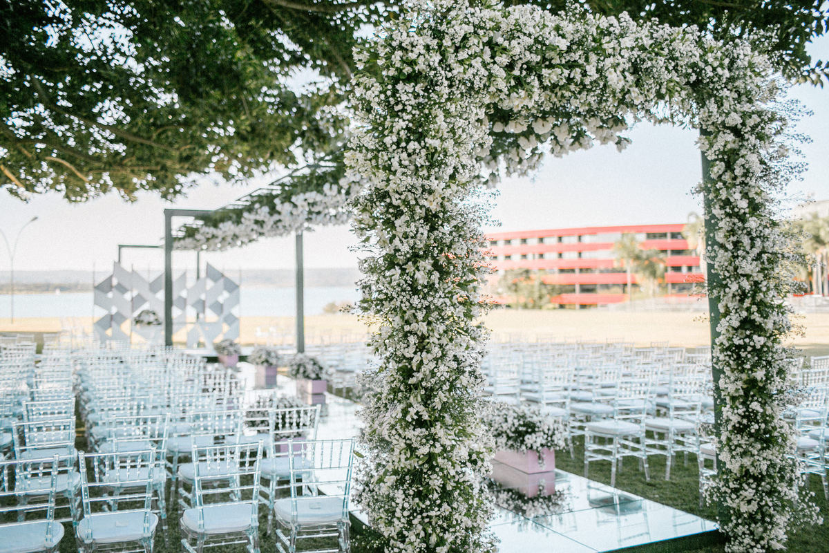 Decoração de casamento em Hotel Brasília Palace. Foto feita pelo fotógrafo de casamento Rafael Ohana em Brasília-DF. Decoração de Virgínia D´Arc