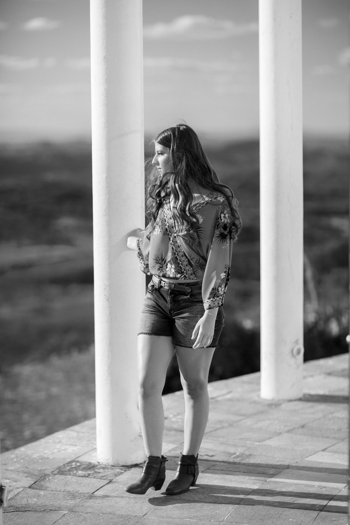 Ensaio de 15 anos no templo do Paraíso na Terra. Foto feita pelo fotógrafo Rafael Ohana