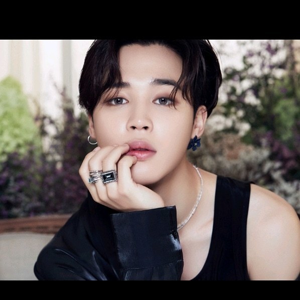 Imagem capa - Jimin por Yasmin Souza 