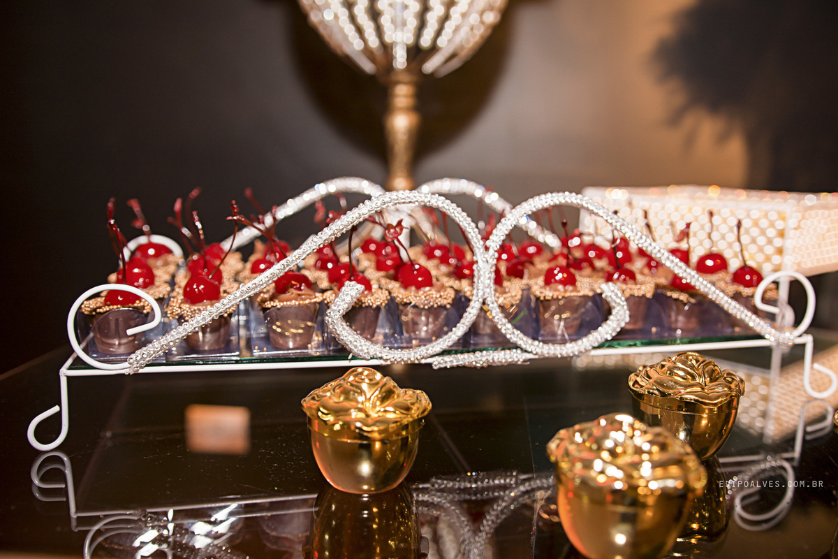 Festa de 15 anos tema bela e a fera