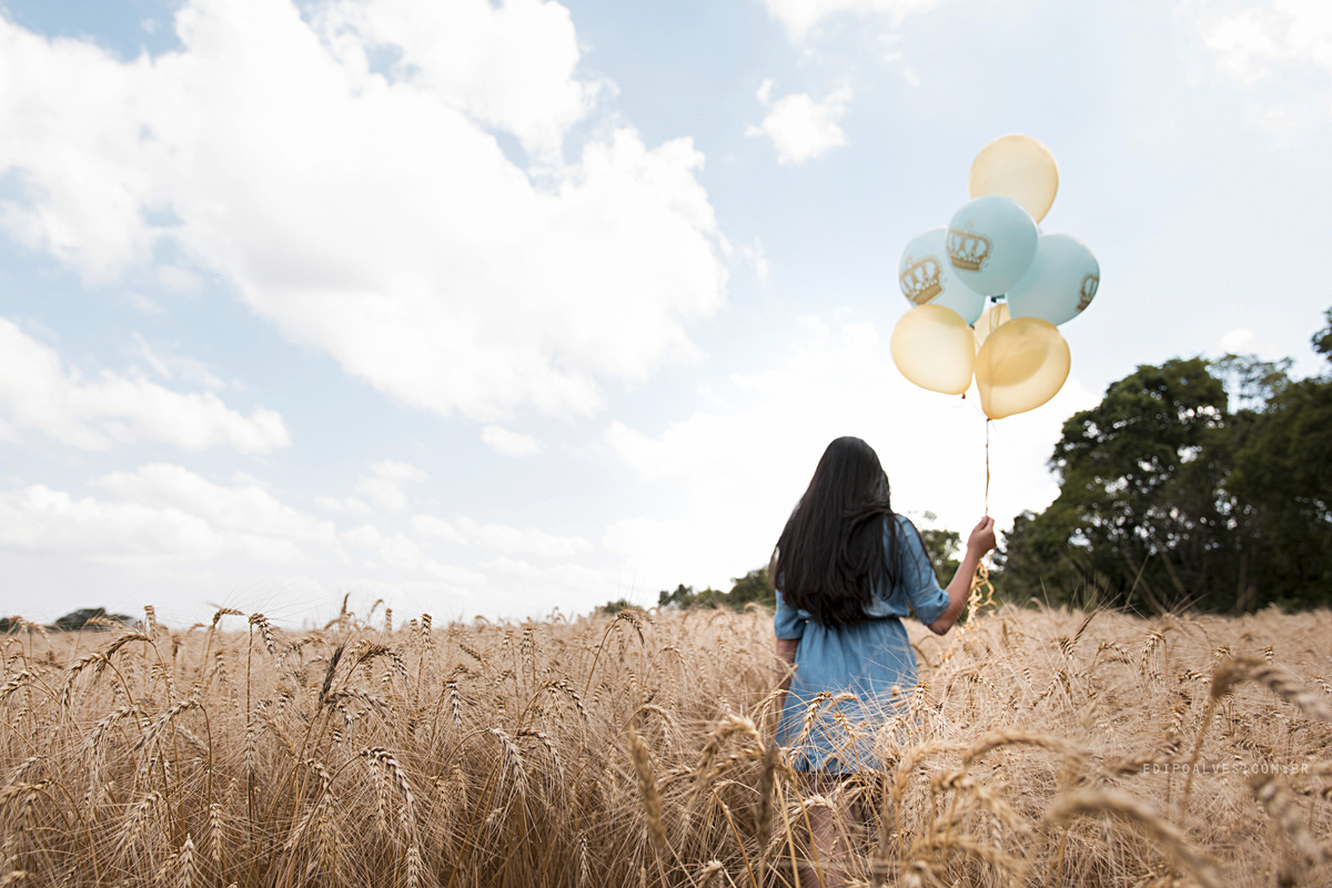ensaio 15 anos em campo de trigo