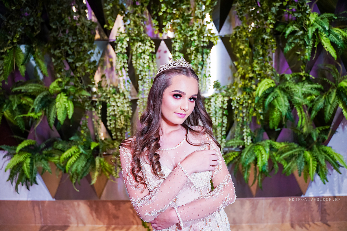 festa de 15 anos, festa salão hannah 15 anos, debutante, vestido princesa, book 15 anos, festa debutante, book fotográfico, vestido 15 anos, fotografo, fotografo fazenda rio grande, fotografo curitiba, fotografo são josé dos pinhais.
