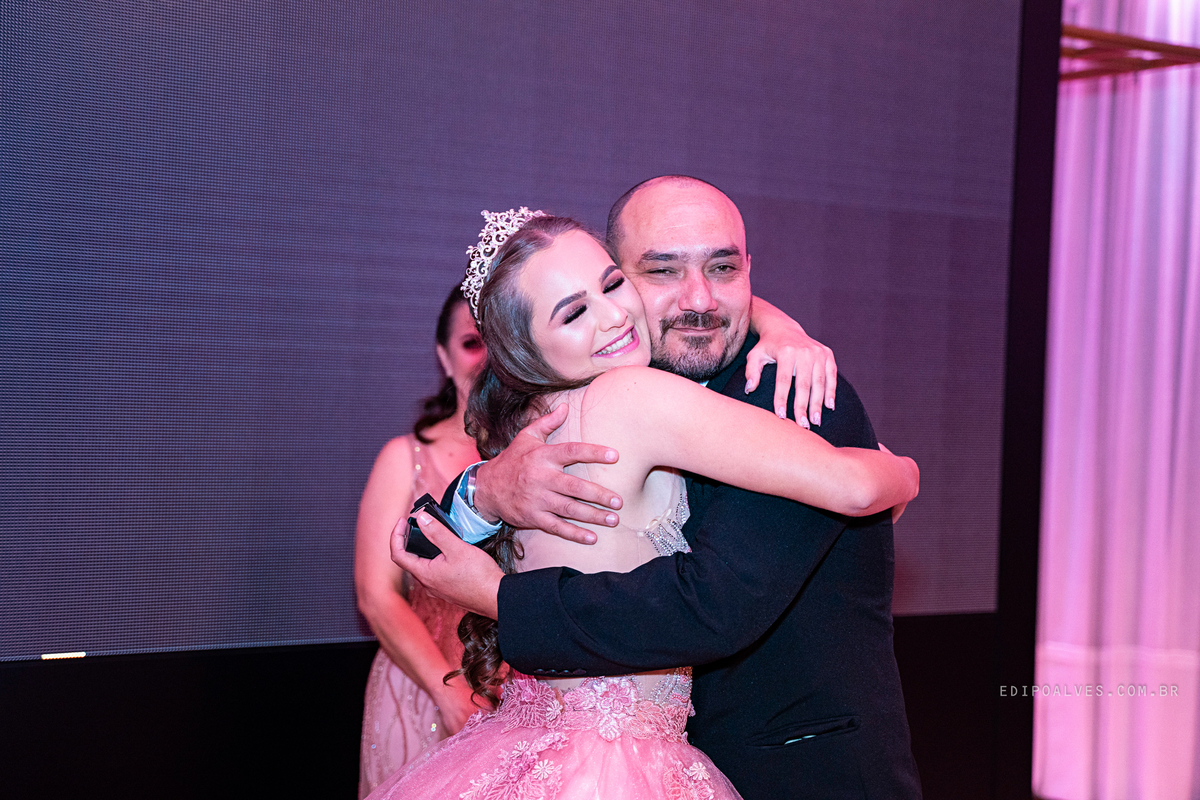 festa de 15 anos, festa salão hannah 15 anos, debutante, vestido princesa, book 15 anos, festa debutante, book fotográfico, vestido 15 anos, fotografo, fotografo fazenda rio grande, fotografo curitiba, fotografo são josé dos pinhais.