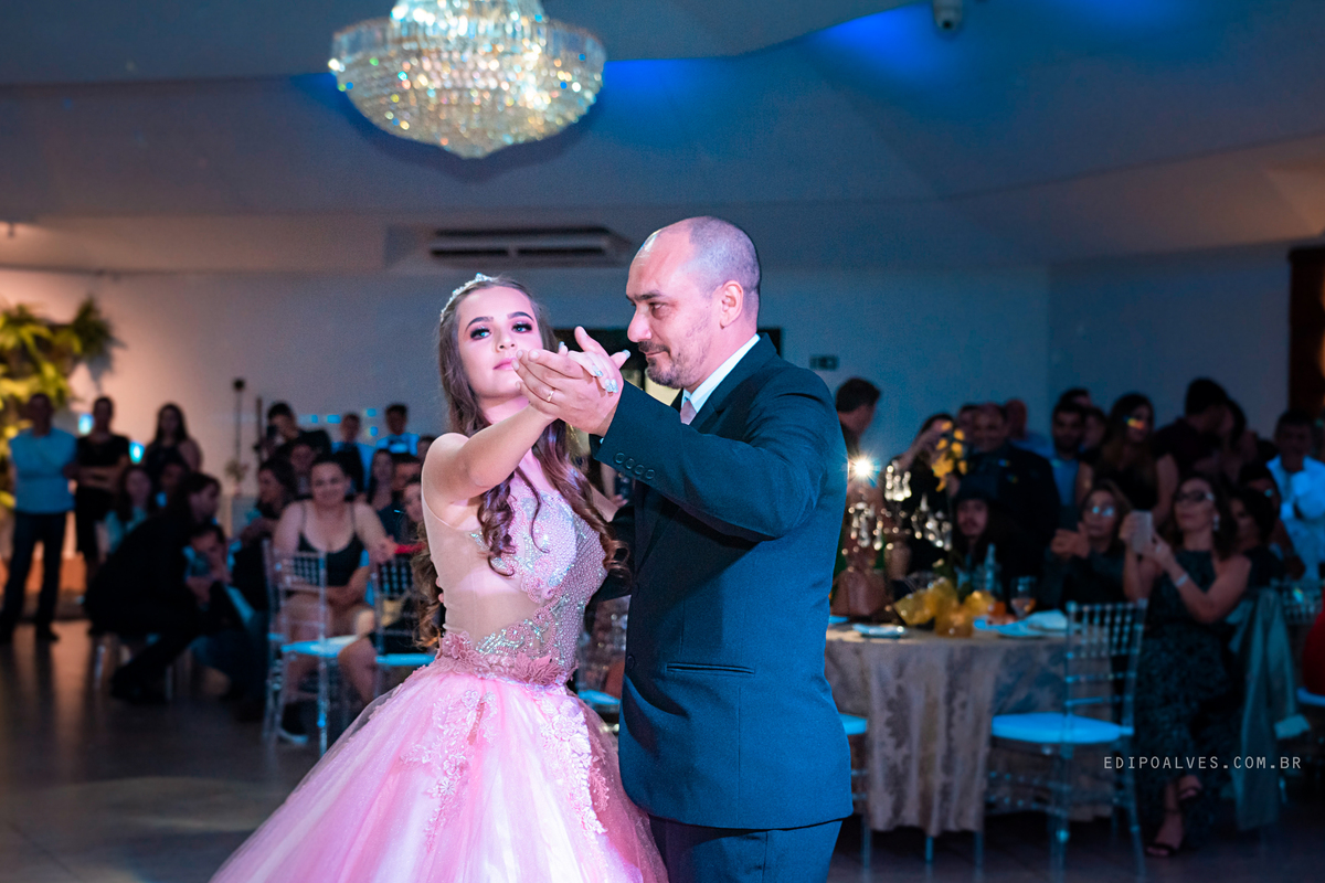 festa de 15 anos, festa salão hannah 15 anos, debutante, vestido princesa, book 15 anos, festa debutante, book fotográfico, vestido 15 anos, fotografo, fotografo fazenda rio grande, fotografo curitiba, fotografo são josé dos pinhais.