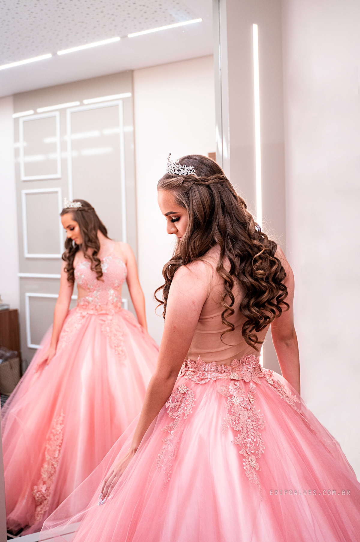 festa de 15 anos, festa salão hannah 15 anos, debutante, vestido princesa, book 15 anos, festa debutante, book fotográfico, vestido 15 anos, fotografo, fotografo fazenda rio grande, fotografo curitiba, fotografo são josé dos pinhais.