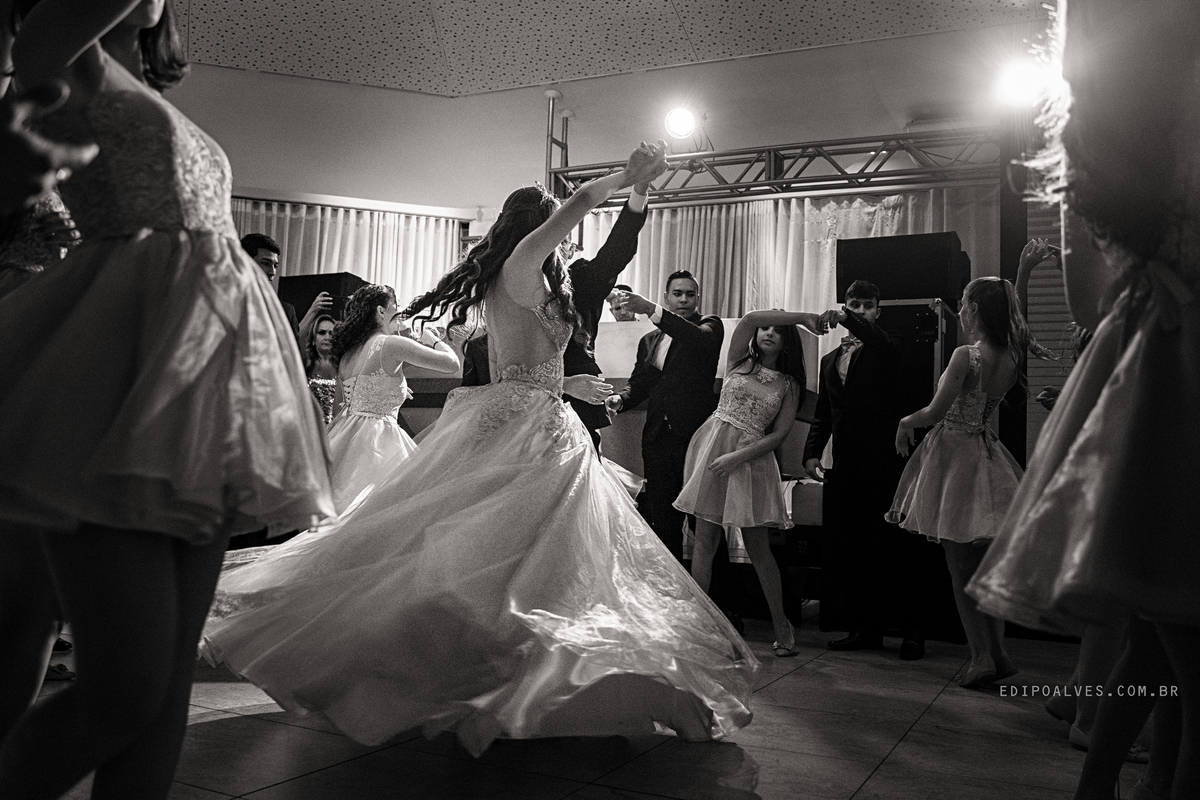 festa de 15 anos, festa salão hannah 15 anos, debutante, vestido princesa, book 15 anos, festa debutante, book fotográfico, vestido 15 anos, fotografo, fotografo fazenda rio grande, fotografo curitiba, fotografo são josé dos pinhais.