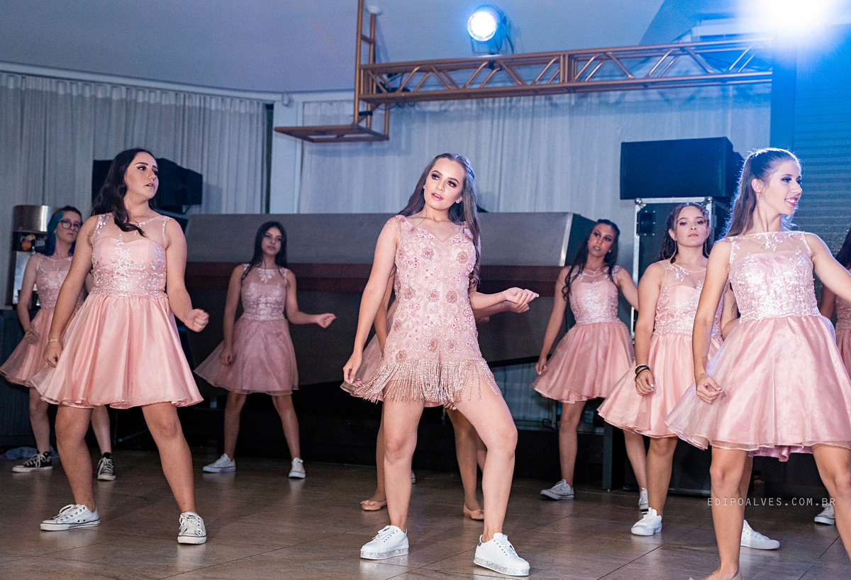 festa de 15 anos, festa salão hannah 15 anos, debutante, vestido princesa, book 15 anos, festa debutante, book fotográfico, vestido 15 anos, fotografo, fotografo fazenda rio grande, fotografo curitiba, fotografo são josé dos pinhais.