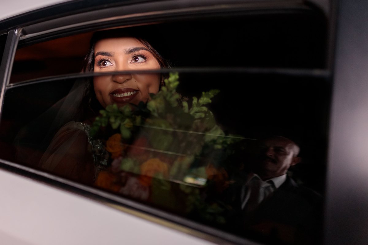 Esses olhares, esse reflexo, que história linda, que eu estou contando!