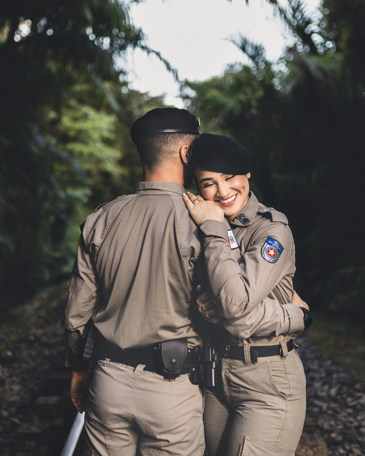 Esse sorriso da Brenda, só nos mostra o quanto que o ensaio foi leve e lindo!