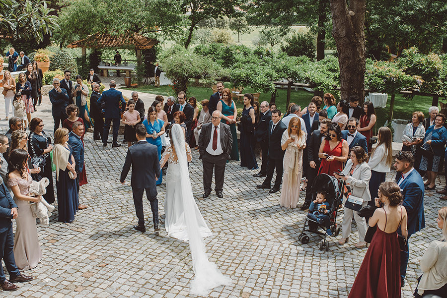 noivos chegam a quinta