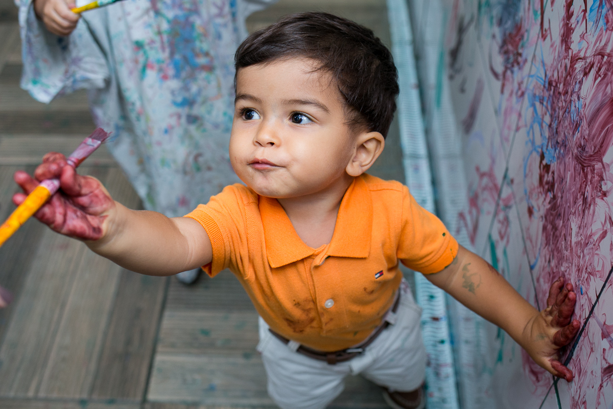 brincar com tinta é muito bom!