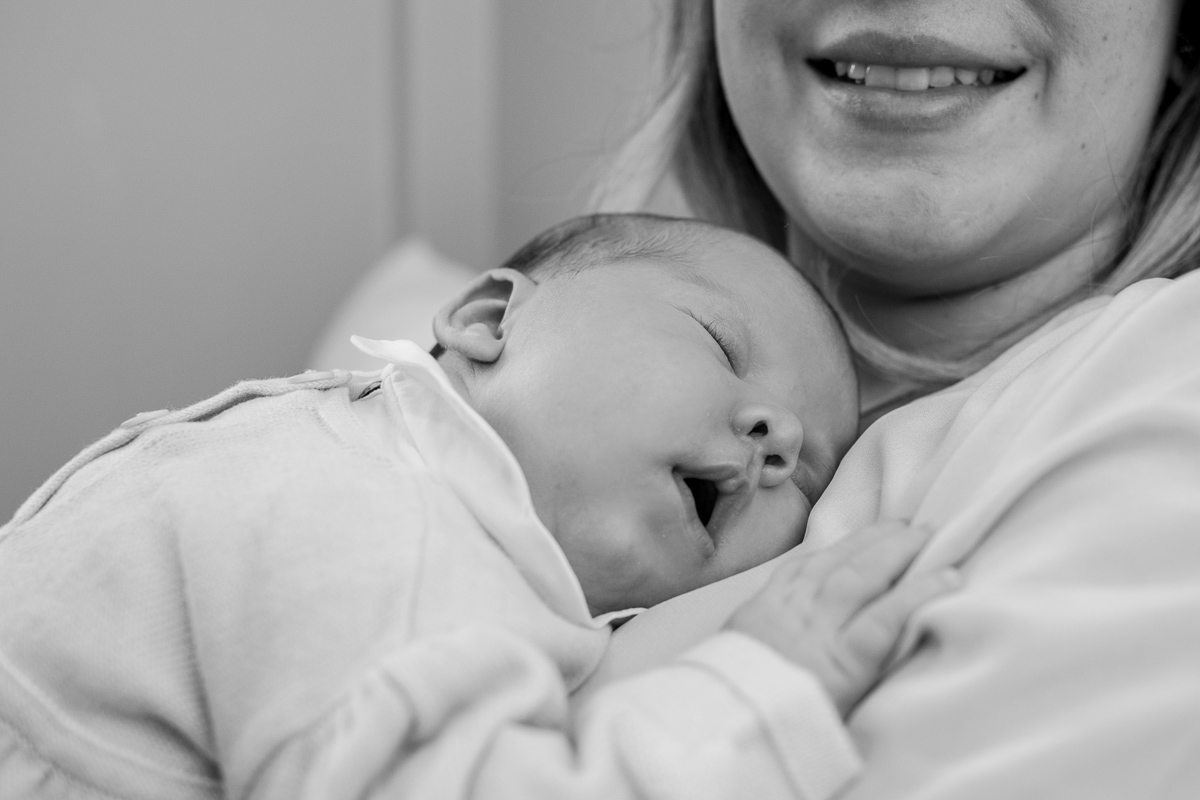 newborn; newborn lifestyle ; baby, bebê, neném; irmãos ; irmão mais velho; fotografia de família; rio de janeiro; família, menina; menino; recém nascido